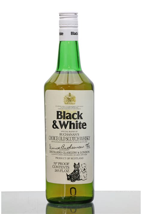 Black & White Blended Scotch Whisky (26 2/3 Fl Oz) - Just Whisky Auctions