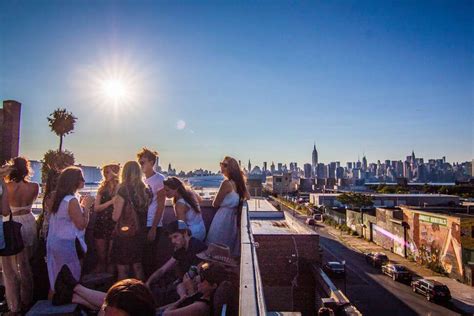 Best Rooftop Bars in Brooklyn: Places to Drink With a View This Summer - Thrillist