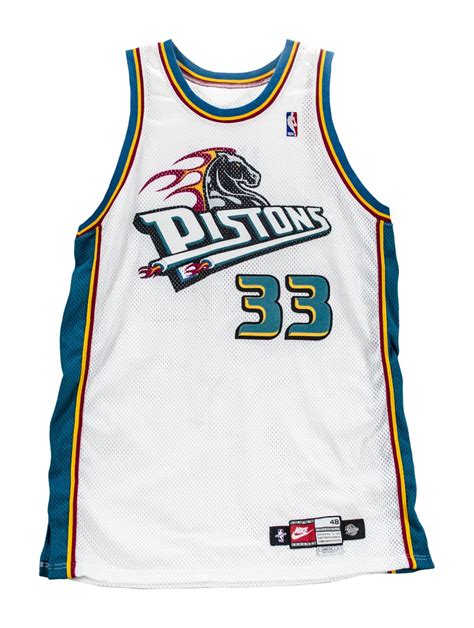 Detroit Pistons 1998-99 Jerseys