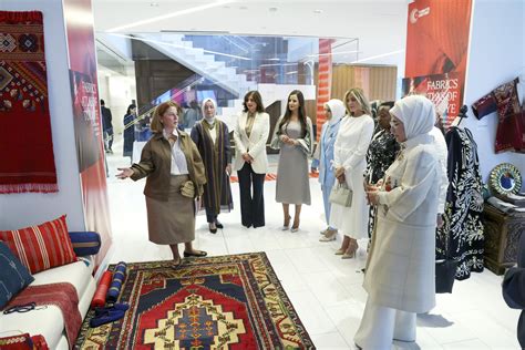 Emine Erdoğan showcases Anatolian textiles to fellow first ladies ...