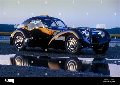 1938 Bugatti Type 57SC Atlantic owned by Ralph Lauren Stock Photo - Alamy