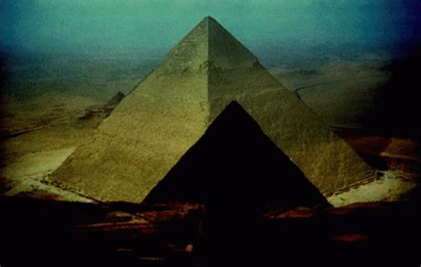 Pyramid GIF - Pyramid - Discover & Share GIFs