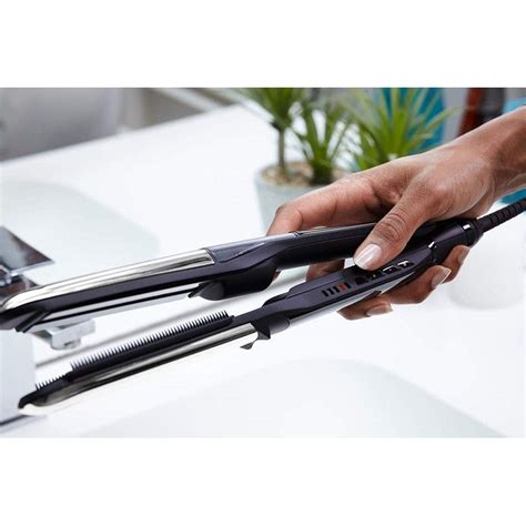 Babyliss Steam Hair Straightener Ceramic Plates Black ST495E