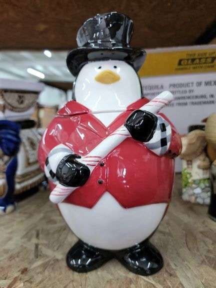 Penguin Cookie Jar - Baer Auctioneers - Realty, LLC