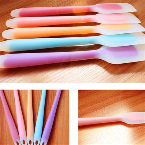 5Pcs Heat Resistant Flexible Silicone Spatulas Cake Spatula Scraper Cooking - Walmart.com ...