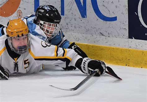 Central Catholic hockey clinging to playoff hopes | Pittsburgh Post-Gazette