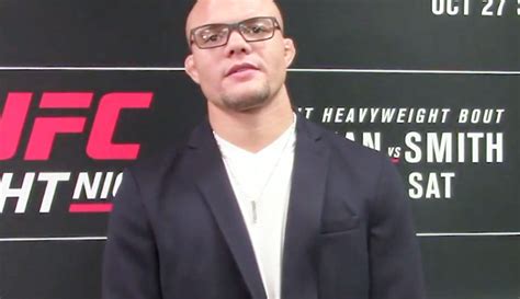 anthony-smith-ufc-fight-night-138-media-day-scrum | MMA Junkie