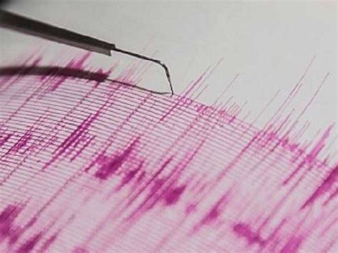 Philippines: Earthquake of magnitude 7.5 strikes Mindanao, tsunami warning issued | World News ...