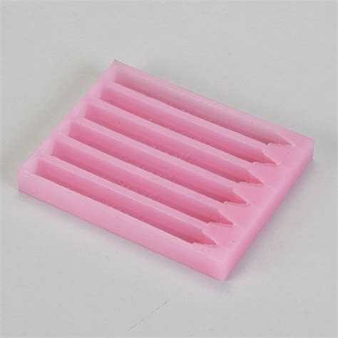 Crayon mold | Carolina Biological Supply