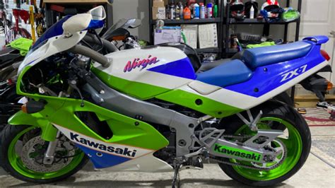 Kawasaki Ninja ZX-7R in Hasnain H Naqvi's Garage