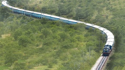 Top 10 Longest Train Routes in India