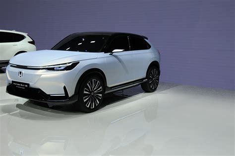 Honda Reveals Electric SUV Prototype in China, Looks Like the New HR-V ...