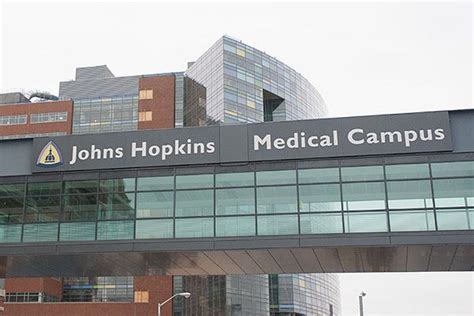 Johns Hopkins medical school drops to No. 3 in U.S. News rankings - Baltimore Business Journal