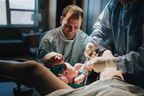 35 Raw Birth Photos Of Dads Welcoming Their Babies Into The World | HuffPost Life