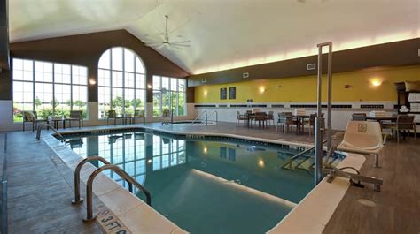 Staycation in Wichita With Kids | Hotels with Indoor Pools