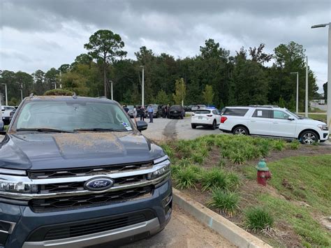 1 injured in crash near JC Lewis Ford in Statesboro | WSAV-TV