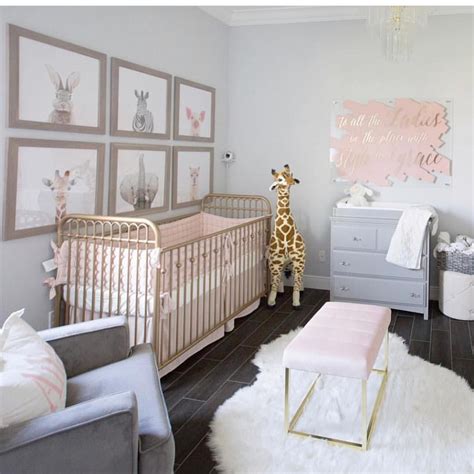 🎀👶🏻Fancy nursery inspiration👶🏻🎀Aqui podemos ayudarte a crear un look ...