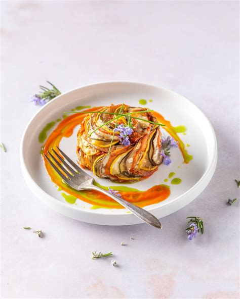 Confit Byaldi | Recipe in 2024 | Vegetarian main course, Stuffed peppers, Homemade recipes