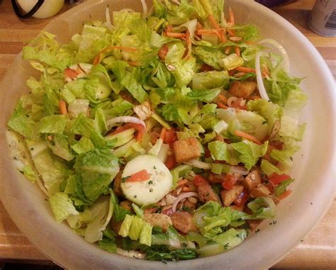 A Poor Mom's Guide to Country Living: Ultimate Garden Salad