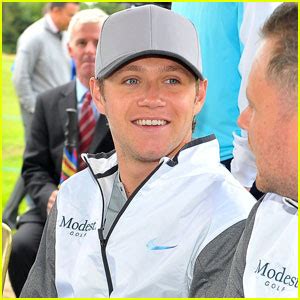 Niall Horan’s New House in LA is Haunted! | Niall Horan | Just Jared Jr.