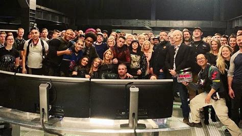 'Arrow' Cast Says Goodbye With Heartfelt Tributes (PHOTOS)