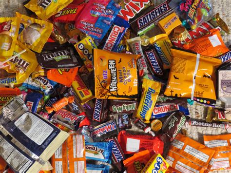 How to Keep Your Kids from Eating Too Much Halloween Candy This Year ...