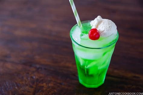 Japanese Cream Soda クリームソーダ • Just One Cookbook | Recipe | Soda recipe, Alcohol drink recipes ...