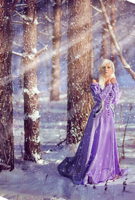 Lady Amalthea from The Last Unicorn - Daily Cosplay .com