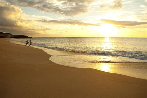 Molokai Beaches | Beaches on Molokai | Go Hawaii