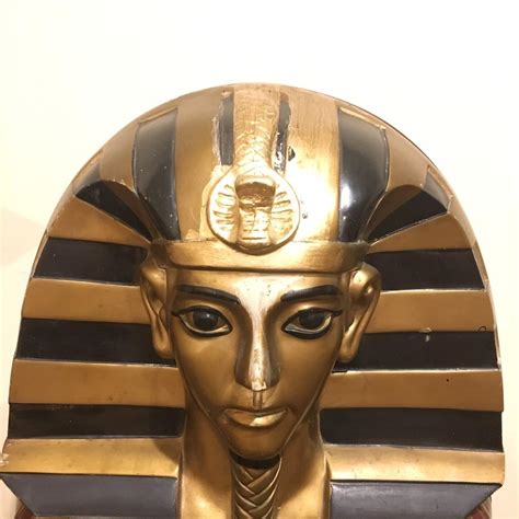 Tutankhamun sarcophagus CD DVD cabinet egypt in Clipsham für £ 120,00 zum Verkauf | Shpock AT