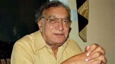 Legendary poet Ahmed Faraz remembered on 93 birth anniversary - Daily Times