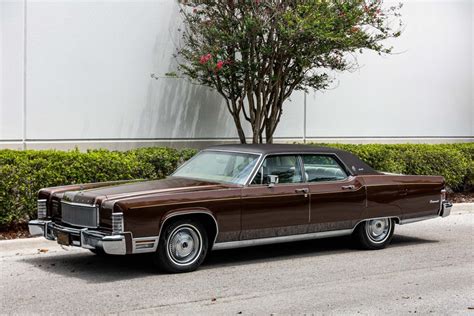 1974 Lincoln Continental | Orlando Classic Cars