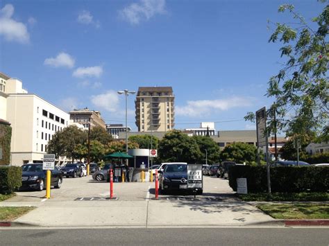 Saks Fifth Avenue - Parking in Beverly Hills | ParkMe