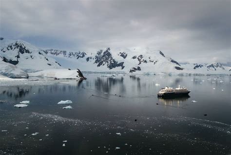 Antarctica Discovery with Silversea | Cruises 2024/2025 | Luxury ...