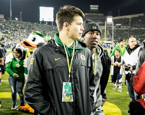 QUAAAACK: Oregon lands a four-star TE Patrick Herbert