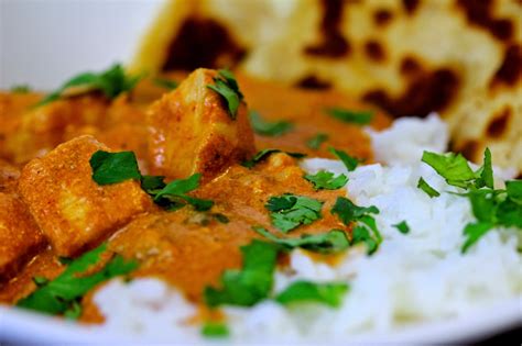 Charleston's Chew: Chicken Makhani served with Jasmine Rice and Naan