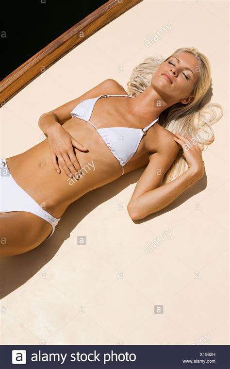 Female Sunbathing Boat Deck Stock Photos & Female Sunbathing Boat Deck Stock Images - Alamy