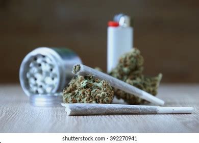 89,187 Marijuana Joint Images, Stock Photos, 3D objects, & Vectors ...