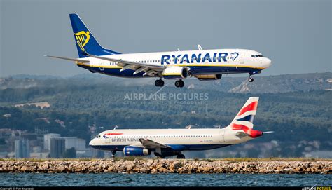 EI-DCM - Ryanair Boeing 737-800 at Marseille Provence | Photo ID 1215783 | Airplane-Pictures.net