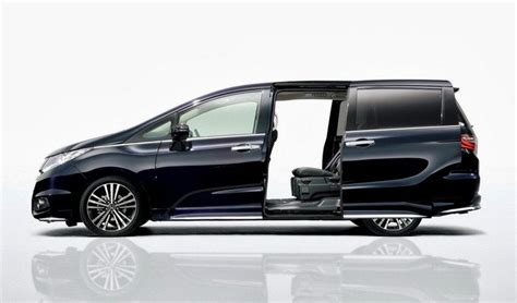 What is a Minivan - Description and Characteristics