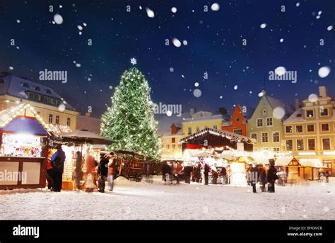 Tallinn Christmas Market Stock Photo - Alamy