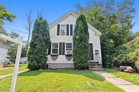 Middleboro, MA Multi Family Homes for Sale & Real Estate | realtor.com®