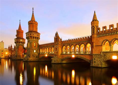 Berlin Oberbaum Bridge In Berlin Germany : Wallpapers13.com