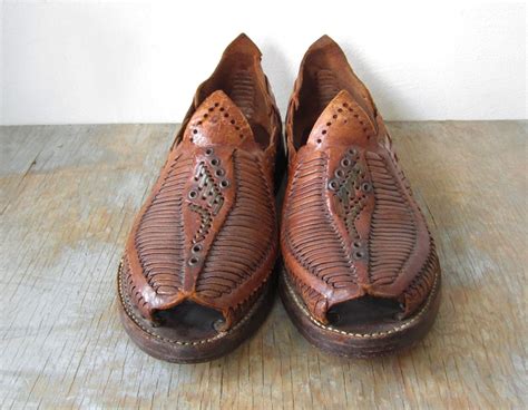 Huaraches, Mexico | Dress shoes men, Woven sandals, Fashion sandals