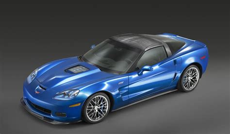 2009 Corvette C6 ZR1; Weight Savings and Carbon Fiber Roof