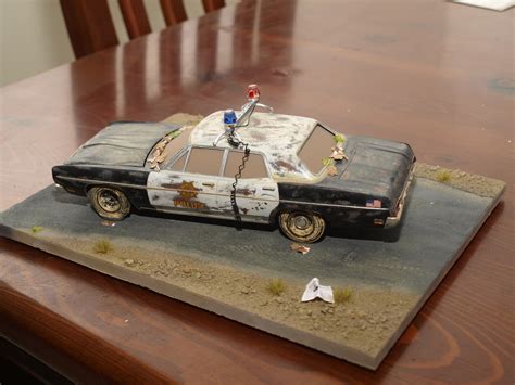 Abandoned Police Car Diorama. - Model Cars - Model Cars Magazine Forum