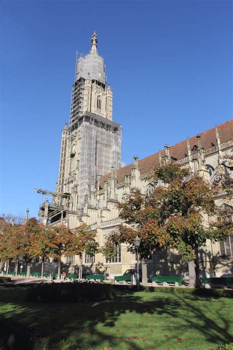 Bern Cathedral, Switzerland. Editorial Photo - Image of landmark, flowing: 53520281