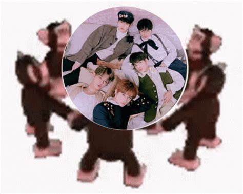 Txt Circle Monkey Circle GIF - Txt Circle Monkey Circle Prayer Circle - Discover & Share GIFs