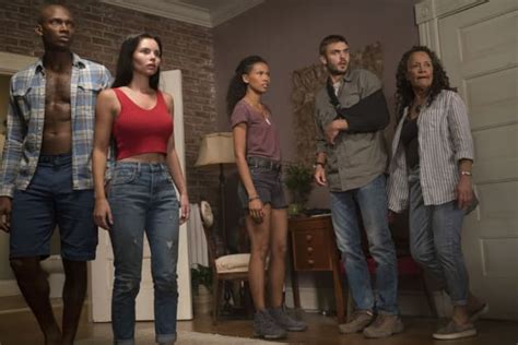 Siren Season 2 Episode 1 Review: The Arrival - TV Fanatic