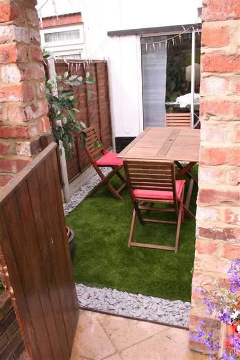 Artificial Grass Patio Makeover – Unreal Gardens